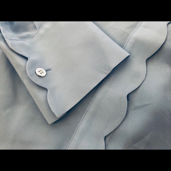 Banana Republic Scalloped Silk Sheer Button Up - Picture 3 of 4